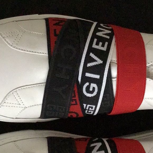 Givenchy leather sneakers - Picture 2 of 8